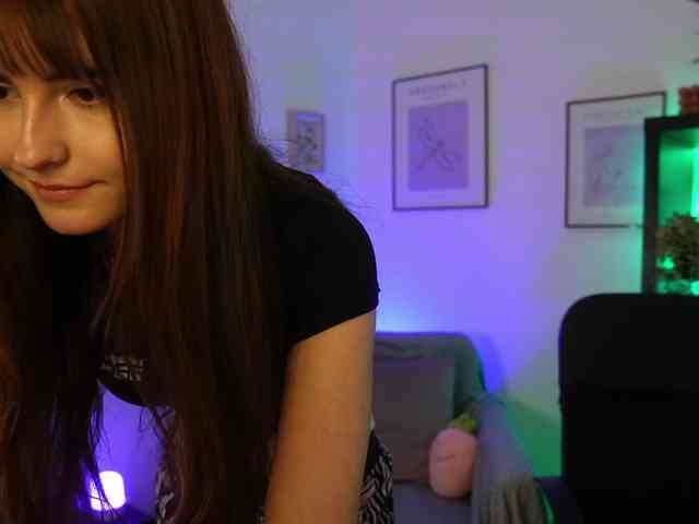 EllaYoung