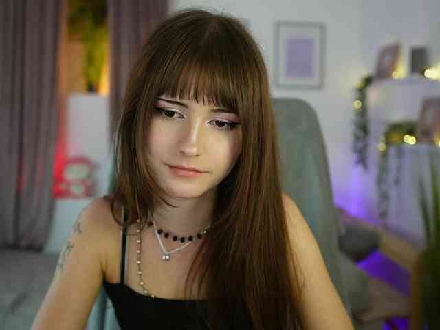EllaYoung