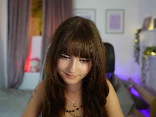 EllaYoung