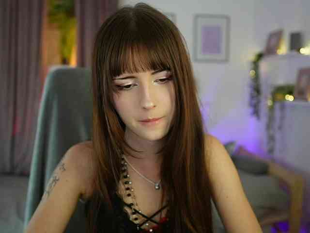 EllaYoung