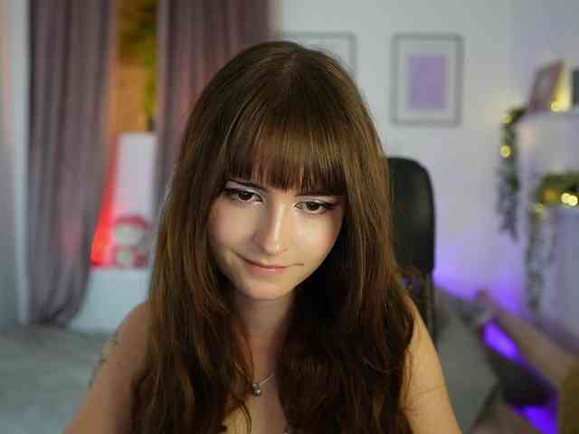 EllaYoung