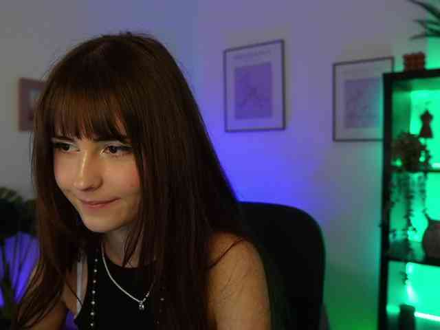 EllaYoung
