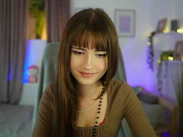 EllaYoung