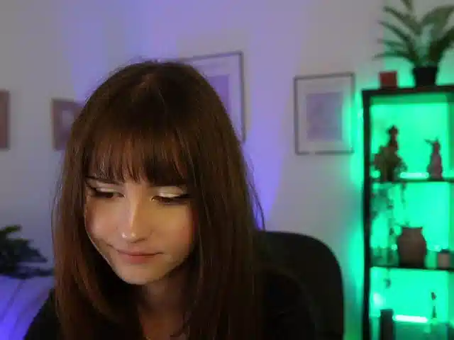 EllaYoung