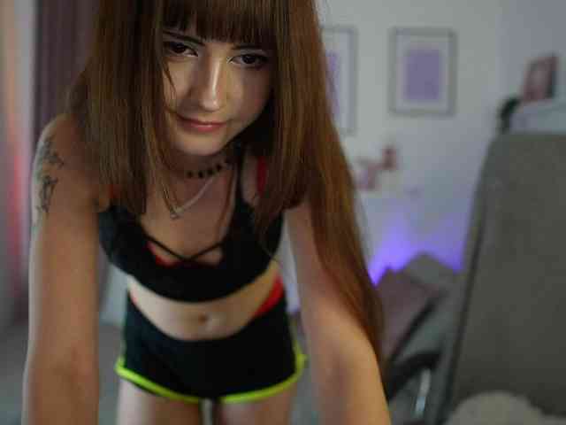 EllaYoung