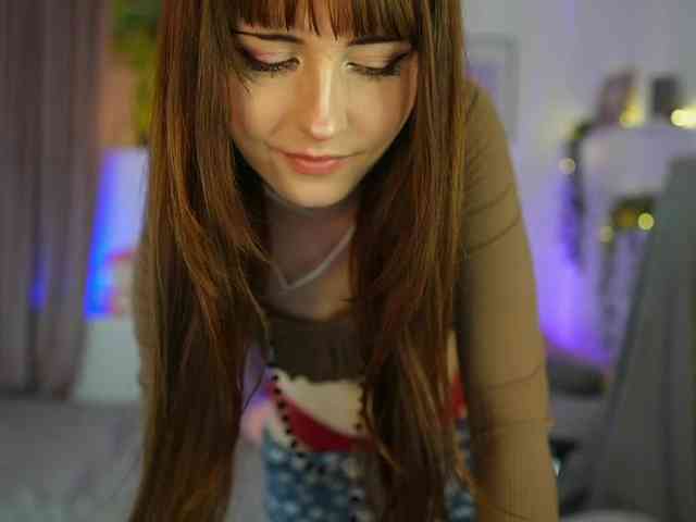 EllaYoung