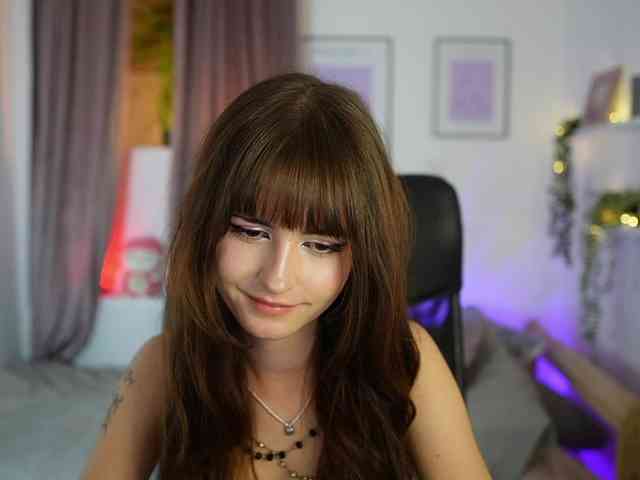 EllaYoung