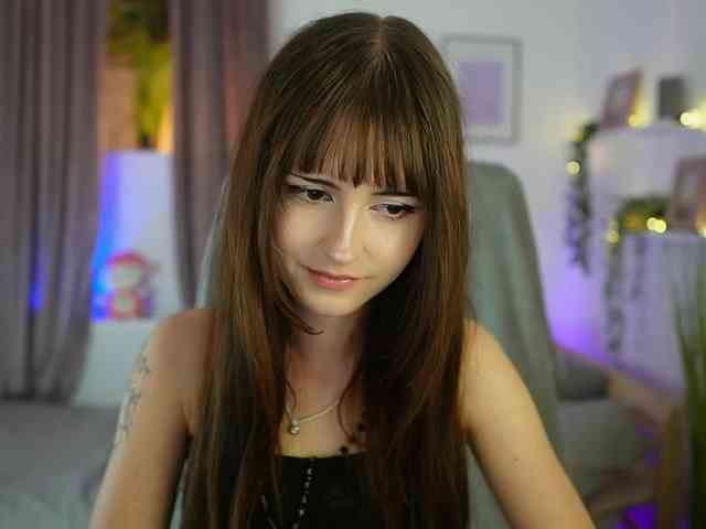 EllaYoung