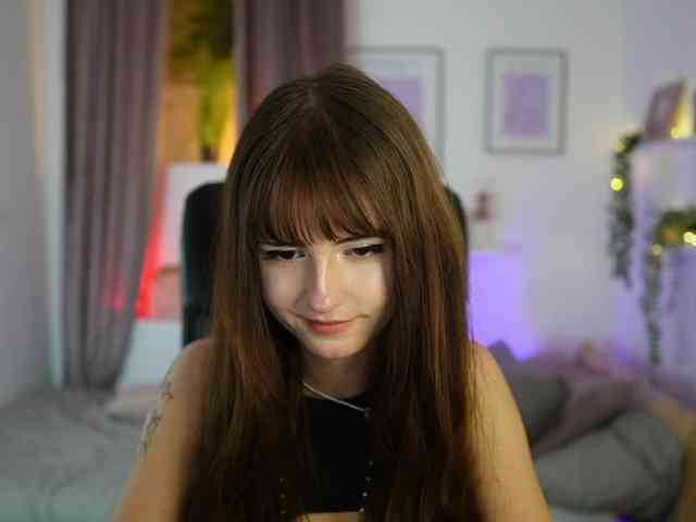 EllaYoung