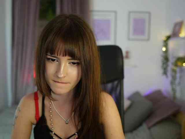 EllaYoung