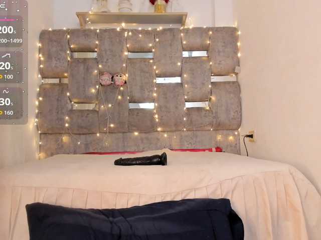 NohaNicole live cam on BongaCams