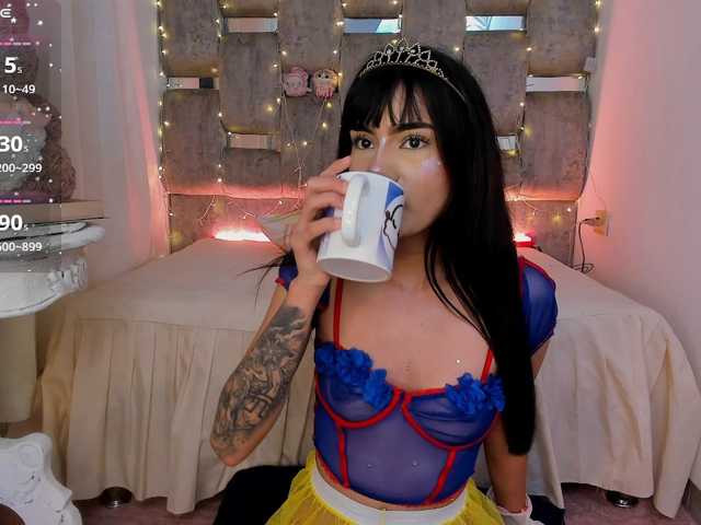 NohaNicole live cam
