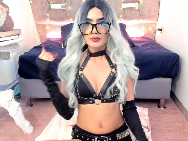 NohaNicole live cam on BongaCams