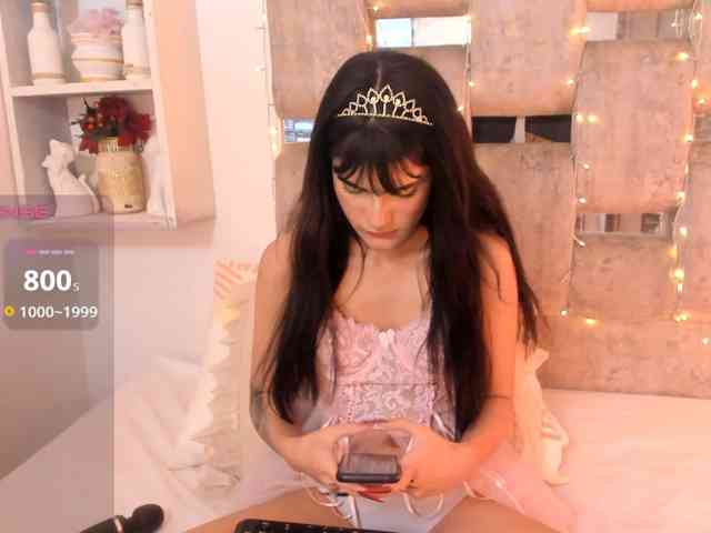 NohaNicole