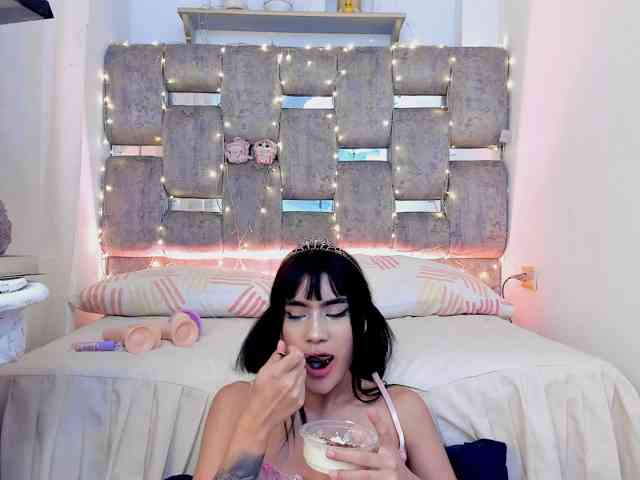 NohaNicole