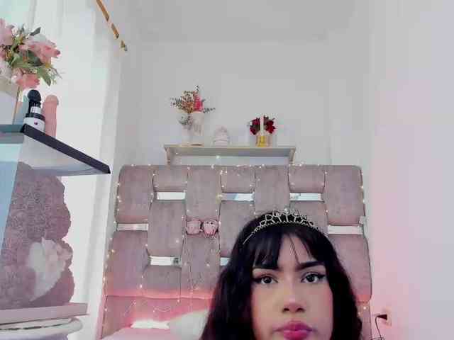 NohaNicole