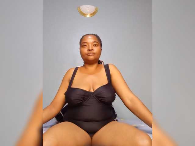 Bustymandy75