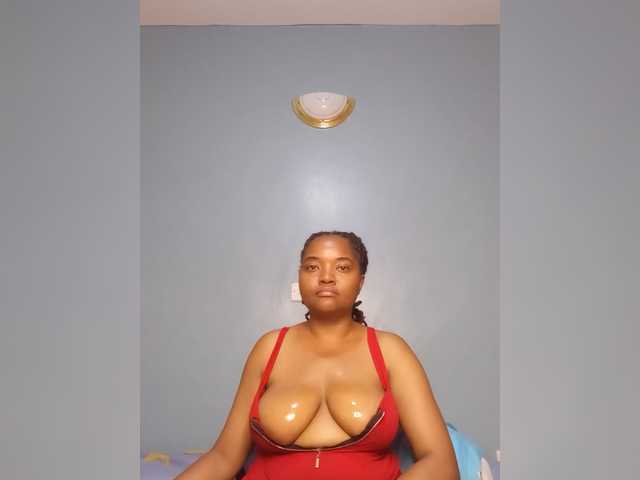 Bustymandy75