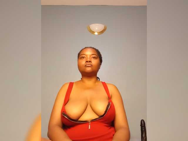 Bustymandy75