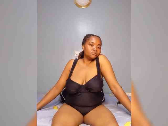 Bustymandy75 webcam