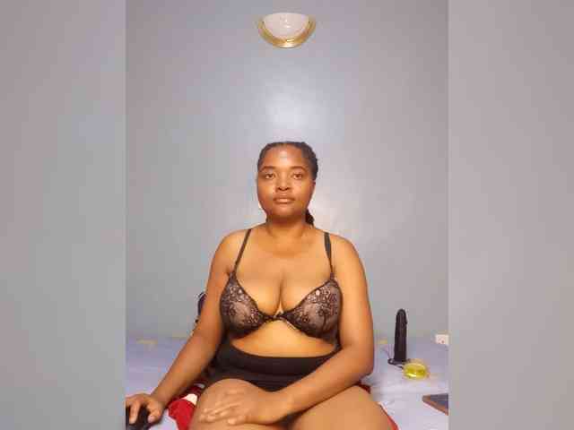 Bustymandy75