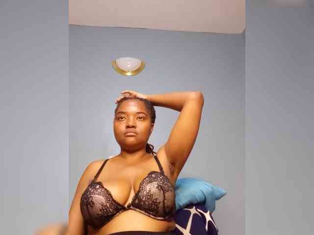 Bustymandy75 webcam
