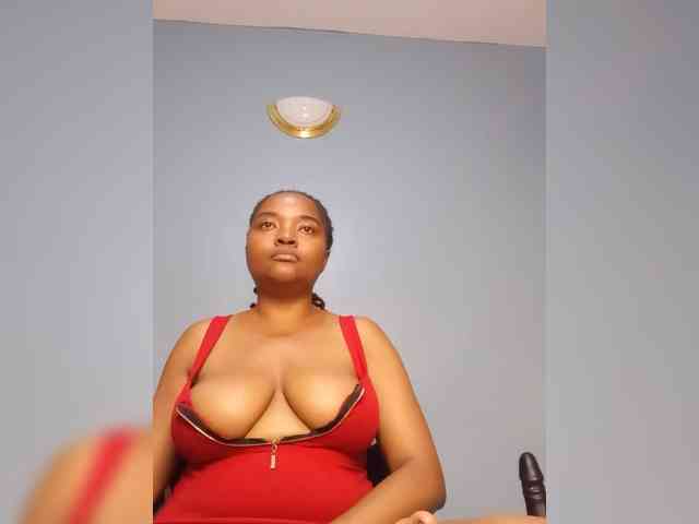 Bustymandy75 webcam
