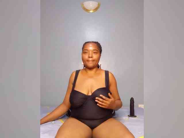 Bustymandy75 webcam