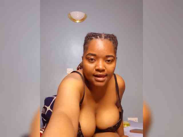 Bustymandy75