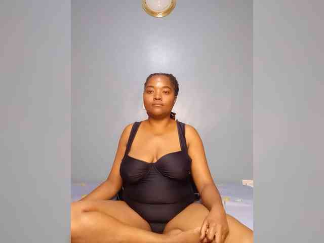 Bustymandy75 webcam