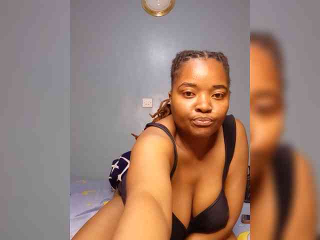 Bustymandy75