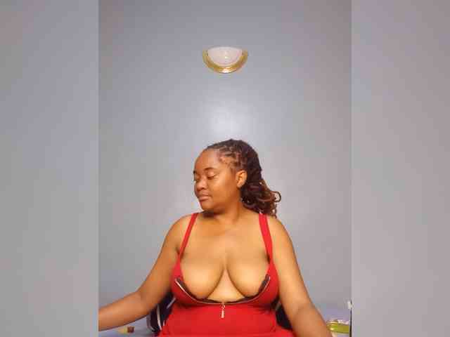 Bustymandy75 webcam