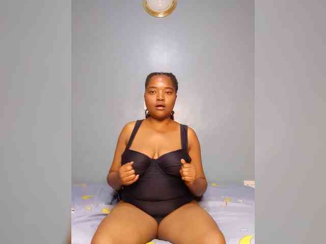 Bustymandy75 webcam