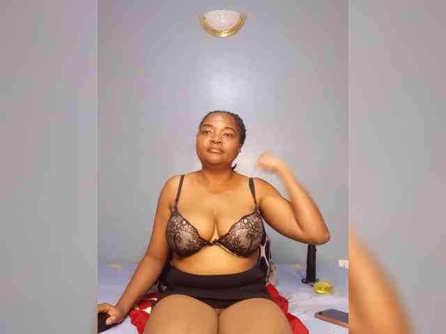 Model: Bustymandy75
