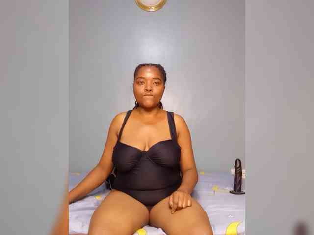 Bustymandy75 webcam