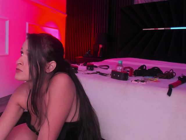 ZayraVesper live cam on BongaCams