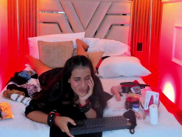 ZayraVesper live cam on BongaCams