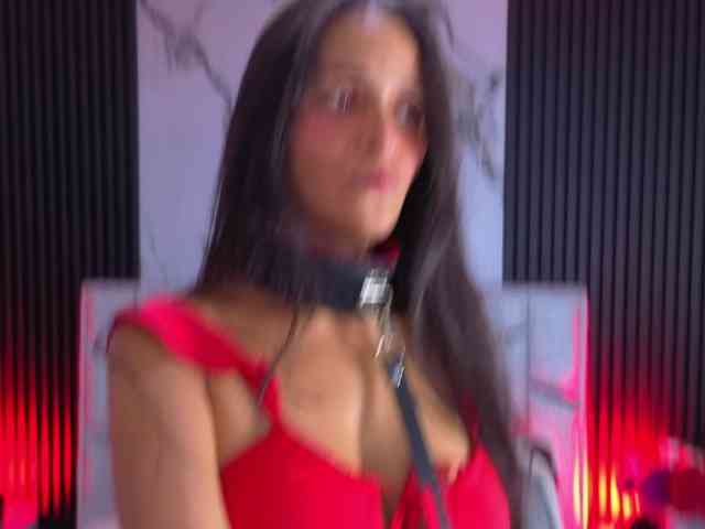 ZayraVesper webcam