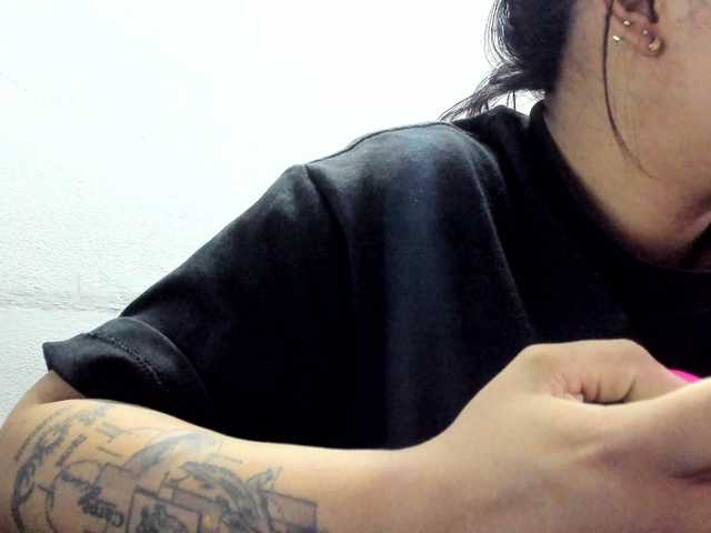 AriaBlum live cam on BongaCams