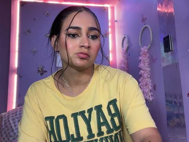 Ashlyrouxx live cam on BongaCams
