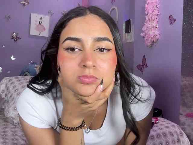 Ashlyrouxx webcam