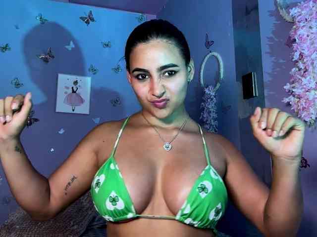 Ashlyrouxx