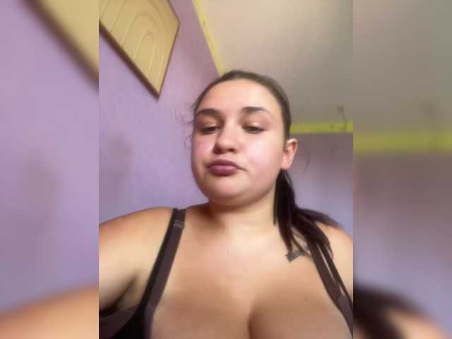 Camgirl française Babykatsu en aperçu live