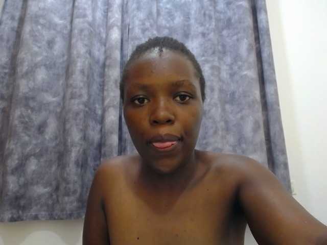 Sexylily888 live cam on BongaCams