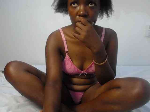 Sexylily888 webcam