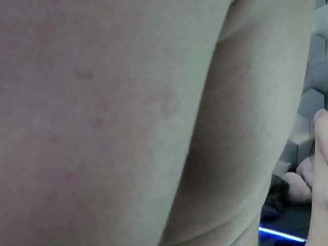 AlexShowPussy