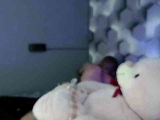 AlexShowPussy