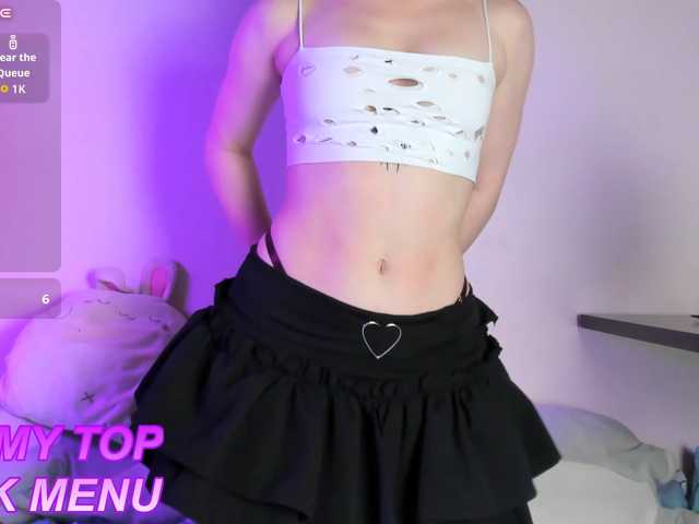 Kur0mi5 live cam on BongaCams