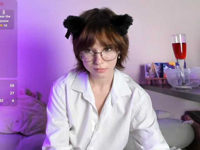 Kur0mi5 live cam on BongaCams