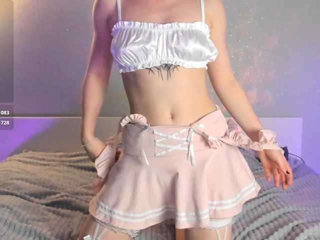 Kur0mi5 live cam on BongaCams